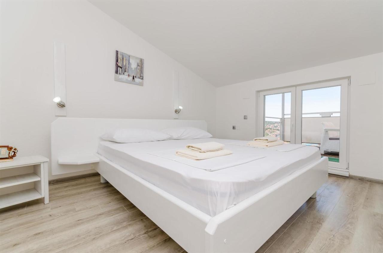 Apartment Ljubica 오크루그고른지 외부 사진